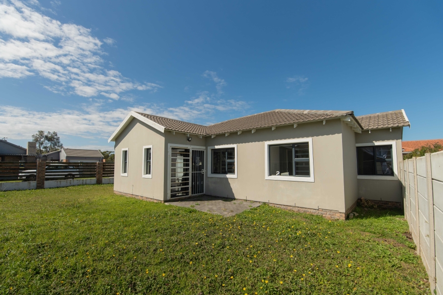 3 Bedroom Property for Sale in Fairview Eastern Cape
